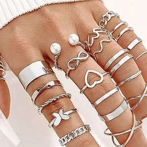 A Whole Bunch of Silver Rings ! Absolutely Fun 💯